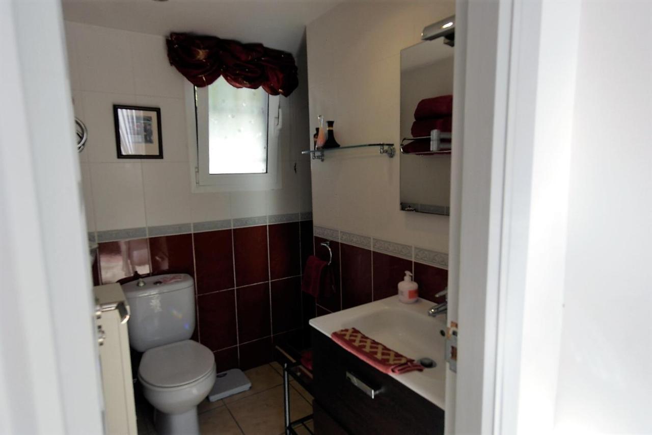 Treasurita Guest House Морайра Екстериор снимка
